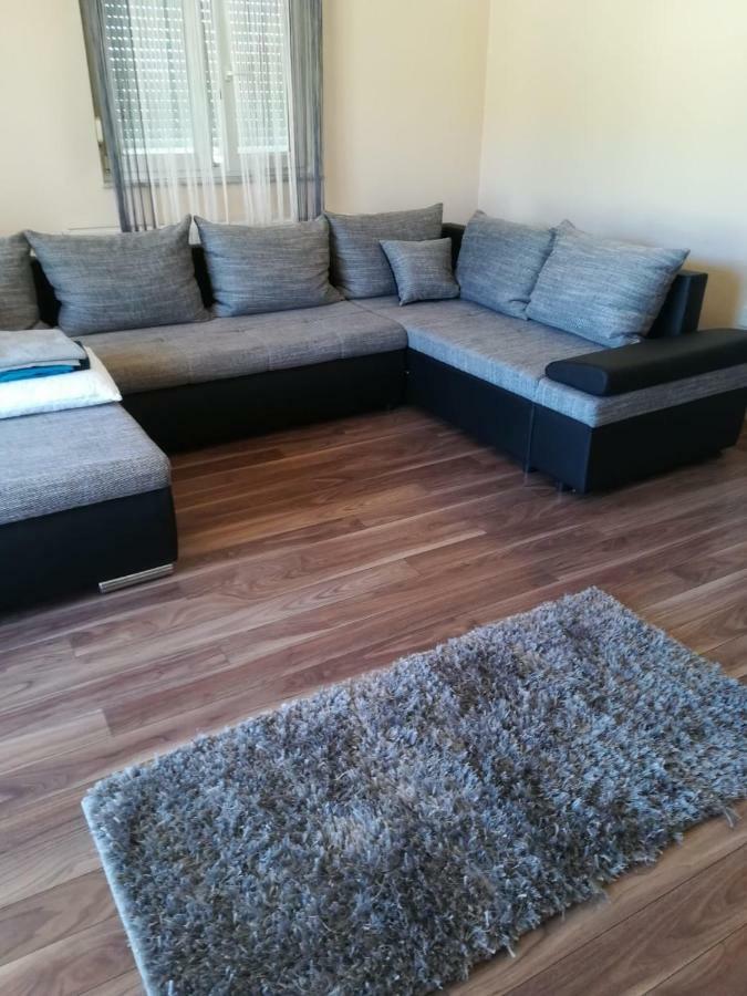 Laura Apartment Bibinje Bagian luar foto